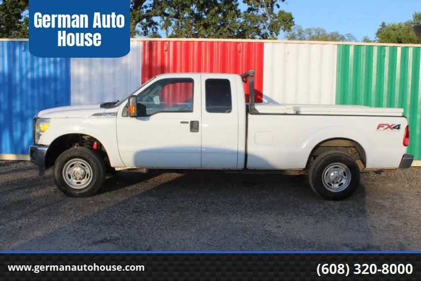 2016 Ford F-250 XLT photo 1