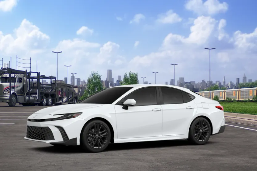 2026 Toyota Camry SE photo 1