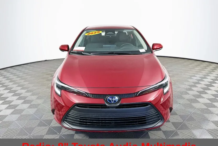 2025 Toyota Corolla Hybrid LE photo 1