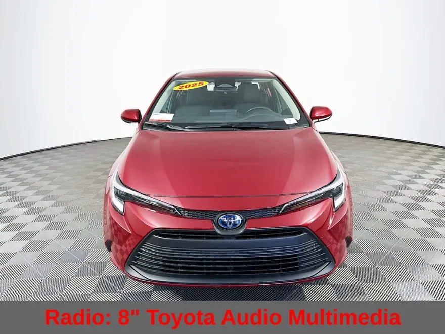 2025 Toyota Corolla Hybrid LE photo 1