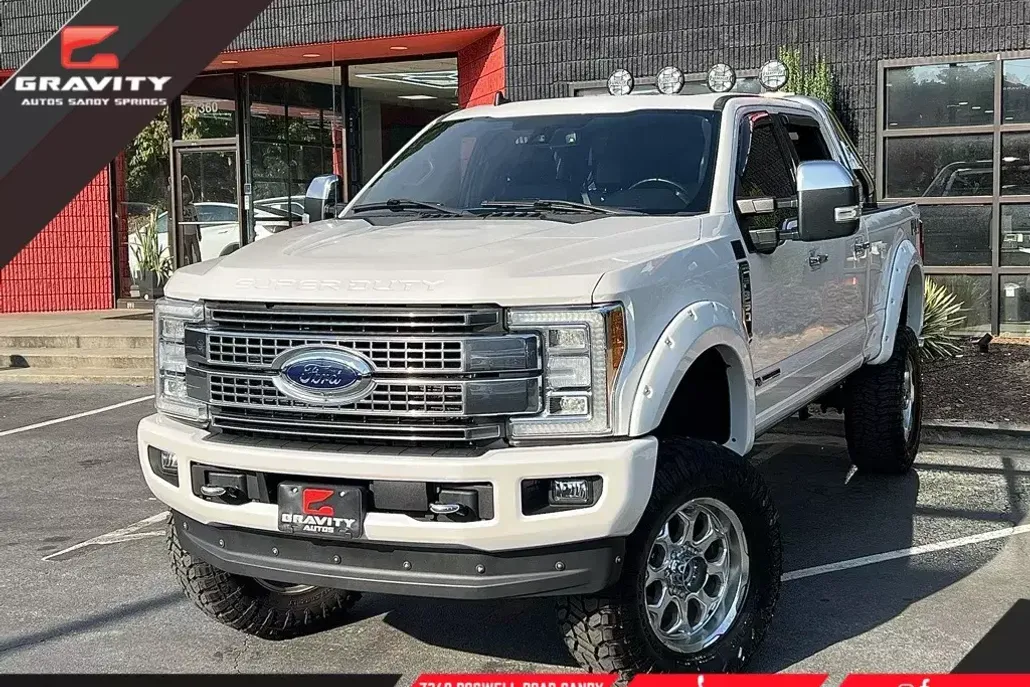 2019 Ford F-350 Platinum photo 1
