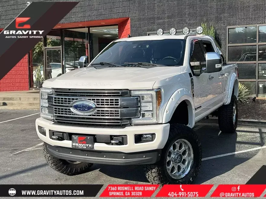 2019 Ford F-350 Platinum photo 1