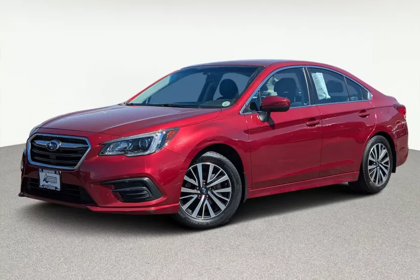 2018 Subaru Legacy 2.5i Premium photo 1