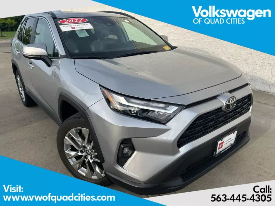 2022 Toyota RAV4 XLE Premium photo 1