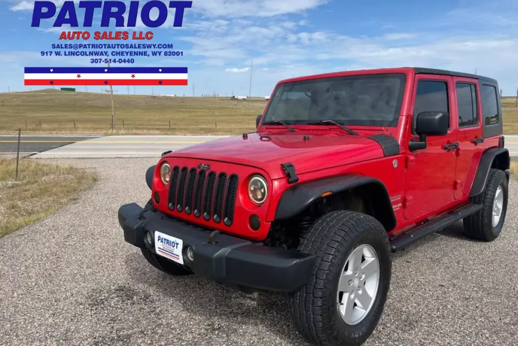 2010 Jeep Wrangler Unlimited Sport photo 1