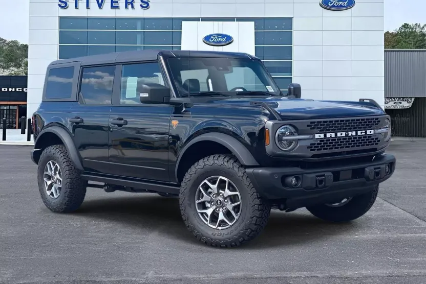 2025 Ford Bronco Badlands photo 1