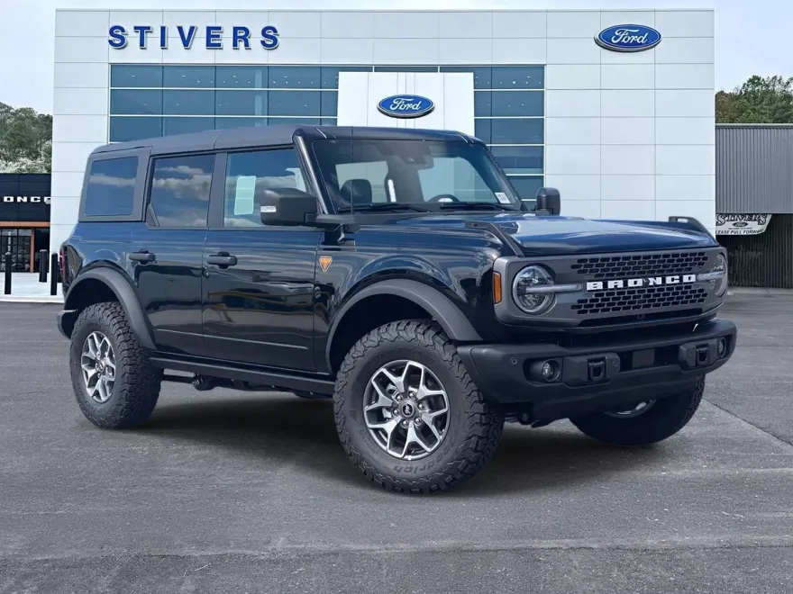 2025 Ford Bronco Badlands photo 1