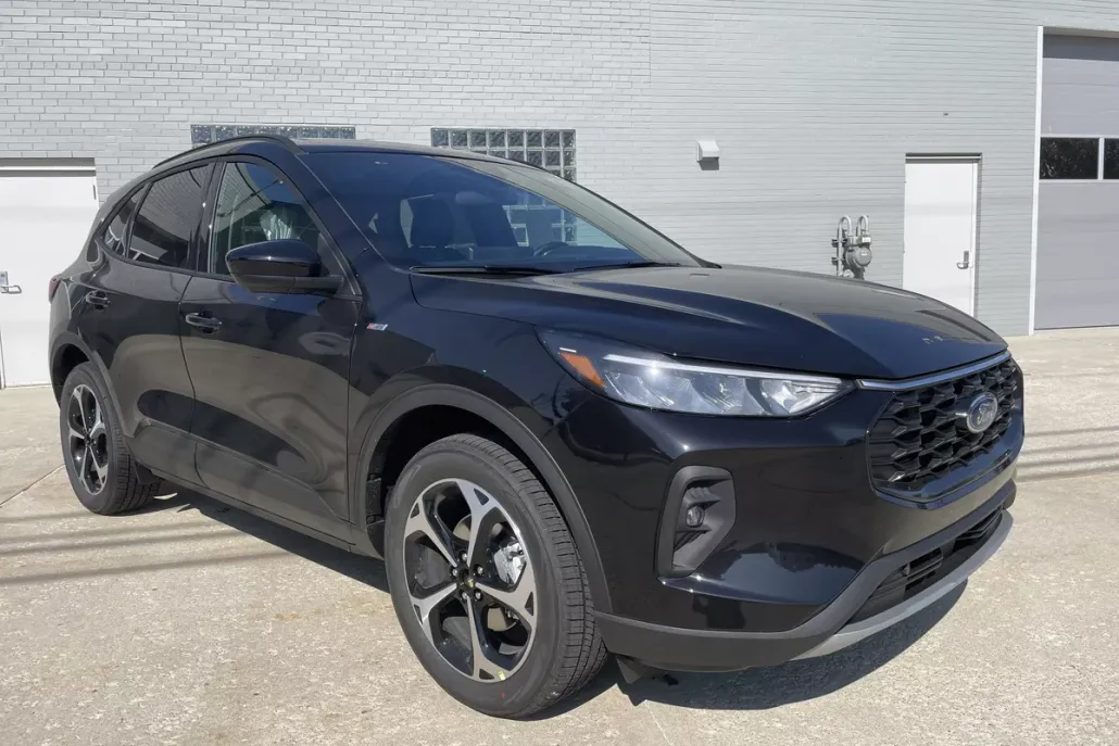 2025 Ford Escape ST-Line Select photo 1