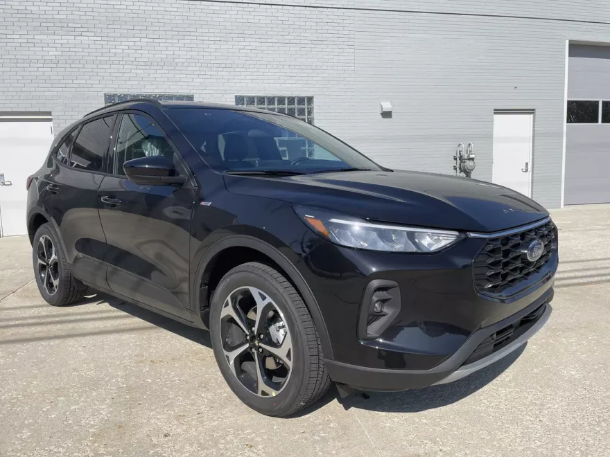 2025 Ford Escape ST-Line Select photo 1