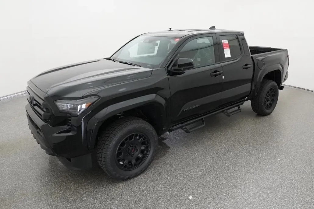2025 Toyota Tacoma SR5 Double Cab photo 1