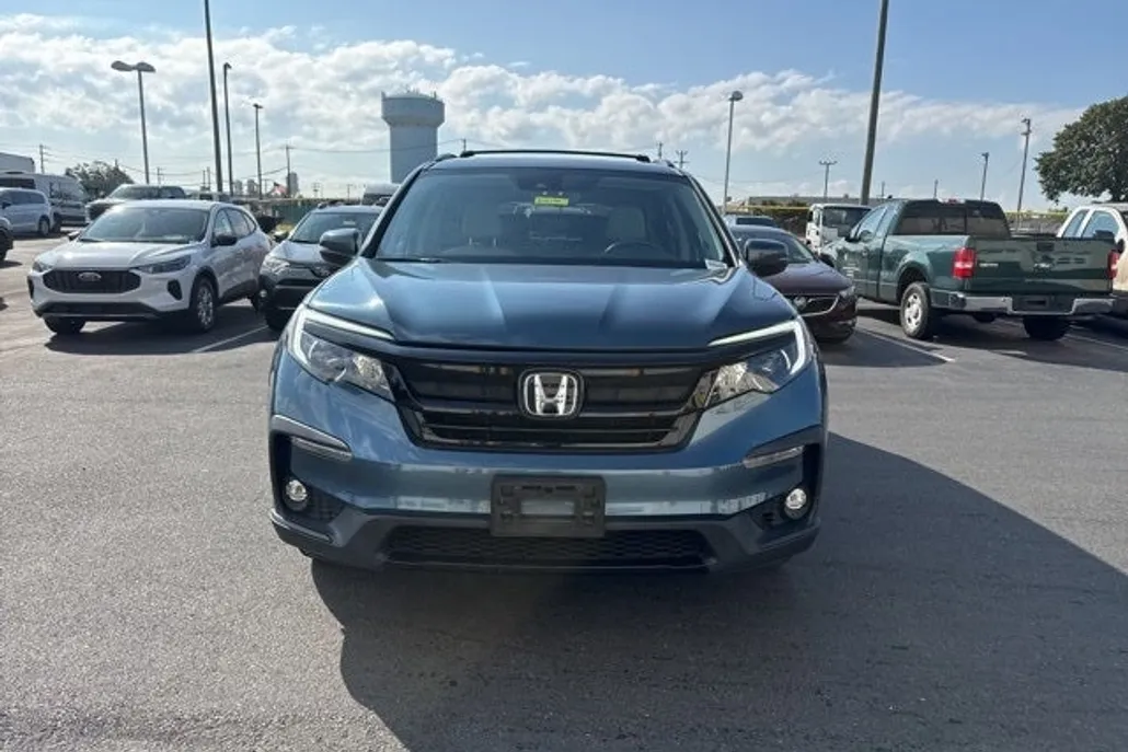 2021 Honda Pilot Special Edition photo 1