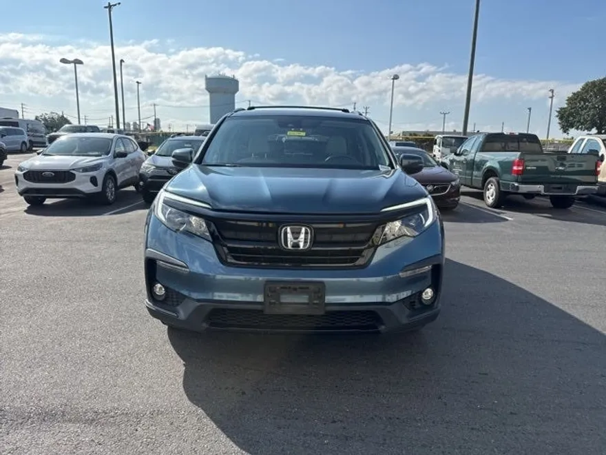 2021 Honda Pilot Special Edition photo 1