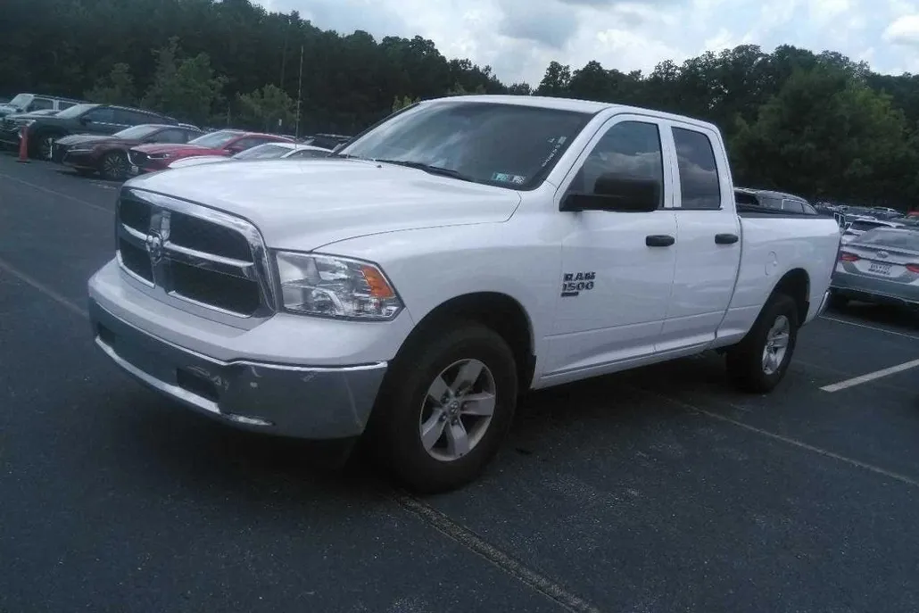 2024 Ram 1500 Classic SLT photo 1