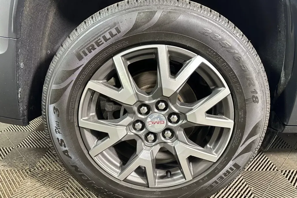 2020 Gmc Acadia SLE photo 1