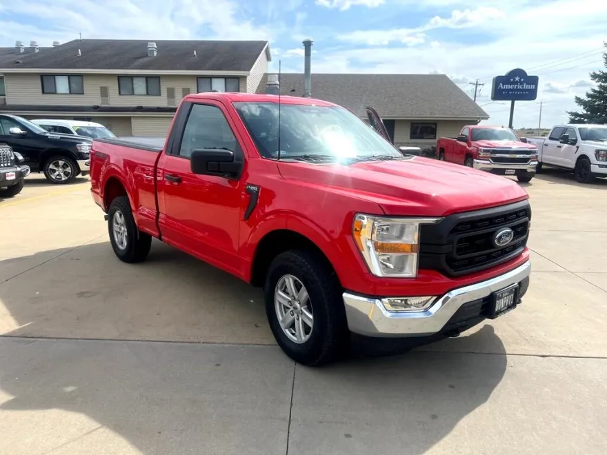 2022 Ford F-150 XL photo 1