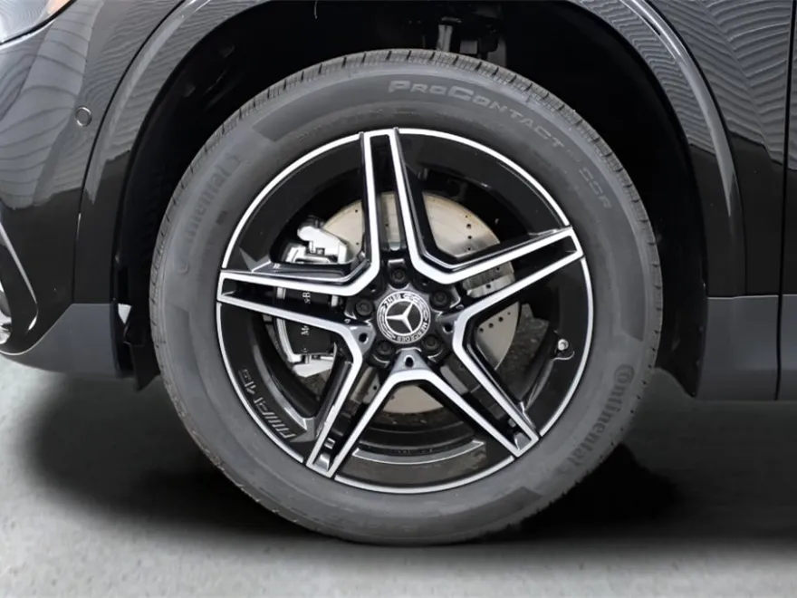2025 Mercedes Benz GLA 250 photo 1