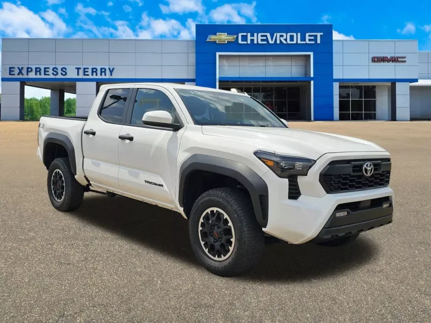 2024 Toyota Tacoma TRD Off-Road photo 1
