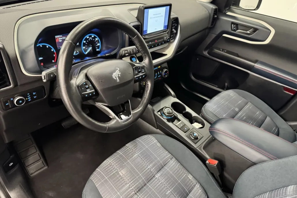 2023 Ford Bronco Sport Heritage photo 1
