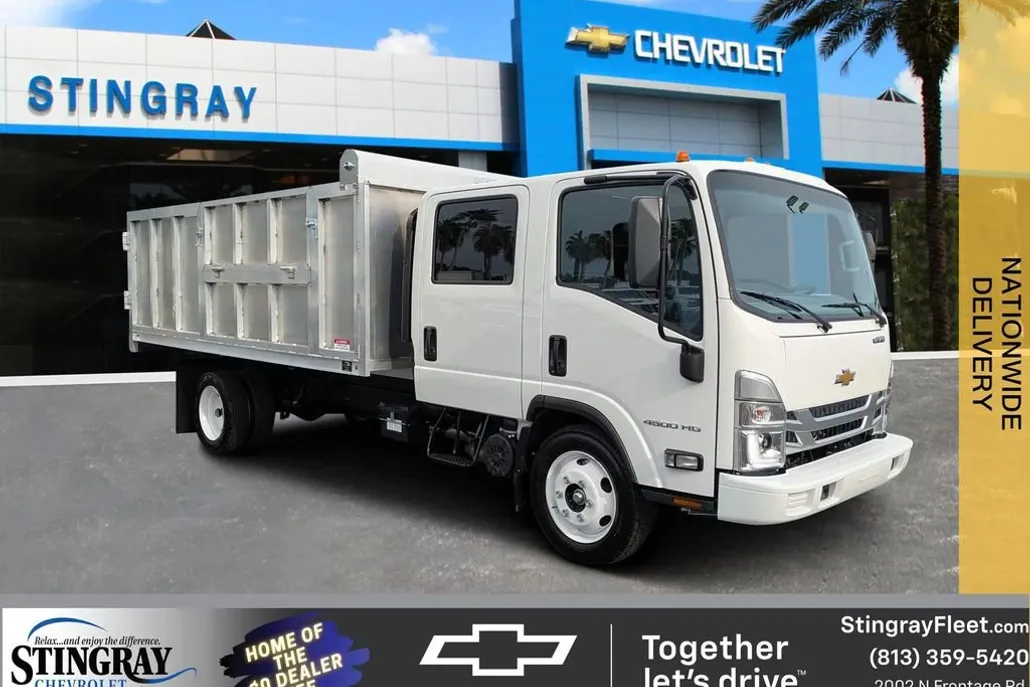 2025 Chevrolet Silverado 4500HD photo 1