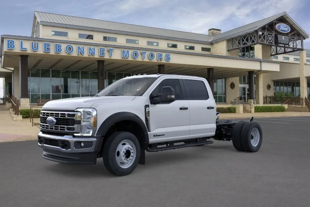 2025 Ford F-450 XL photo 1