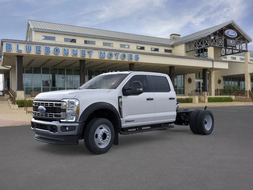2025 Ford F-450 XL photo 1