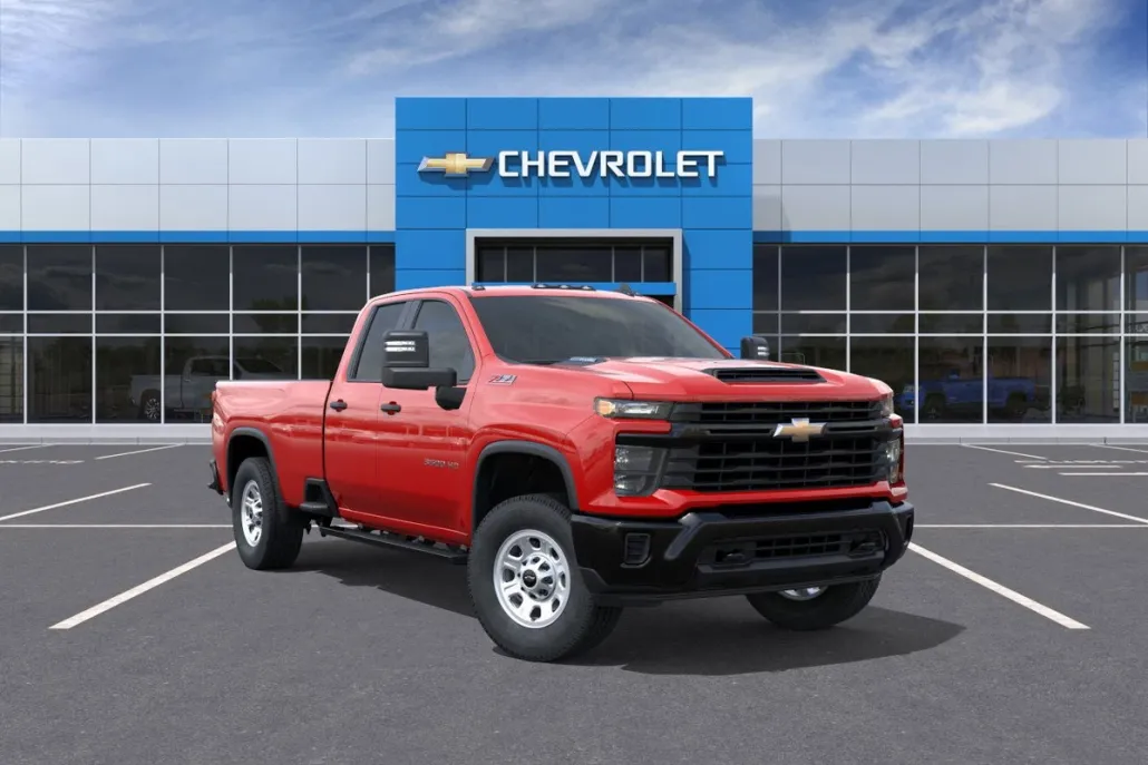 2026 Chevrolet Silverado 3500HD photo 1
