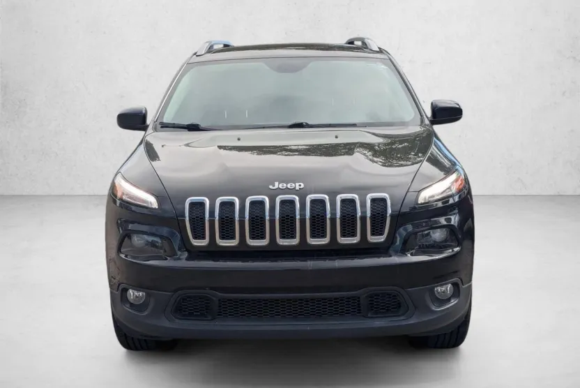 2017 Jeep Cherokee Latitude photo 1