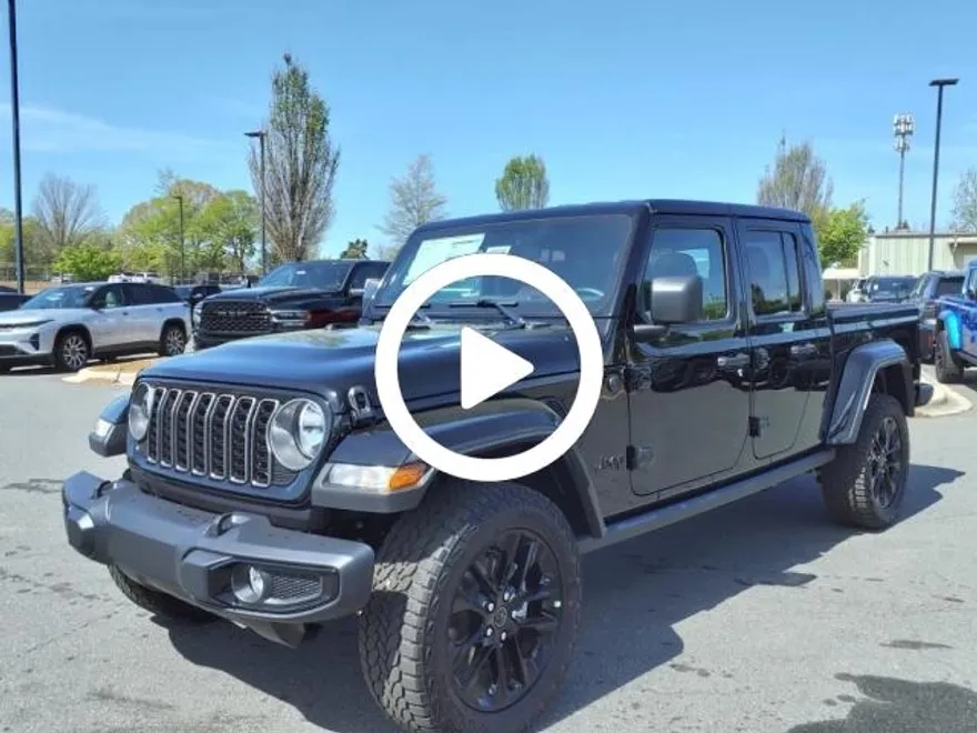 2025 Jeep Gladiator Sport photo 1
