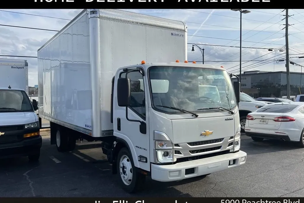 2025 Chevrolet Silverado 4500HD photo 1