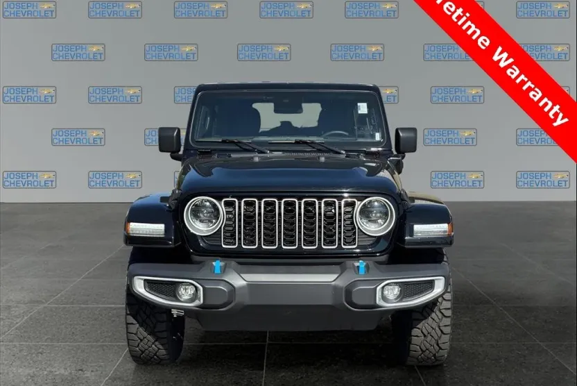 2024 Jeep Wrangler Sahara 4xe photo 1