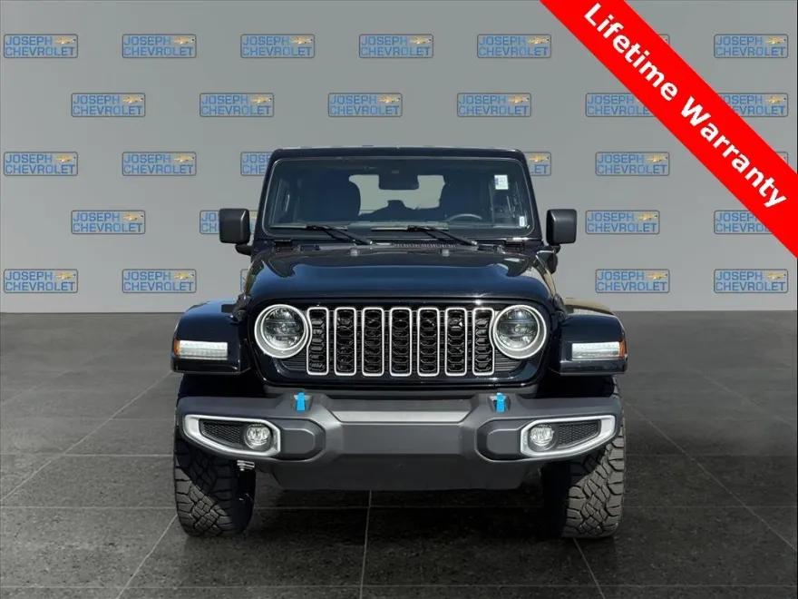 2024 Jeep Wrangler Sahara 4xe photo 1