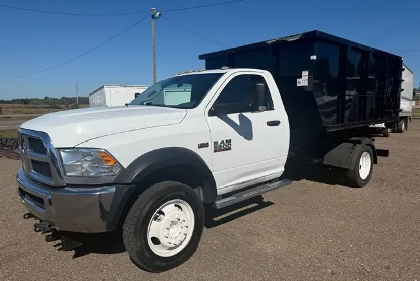 2017 Ram 5500 photo 1