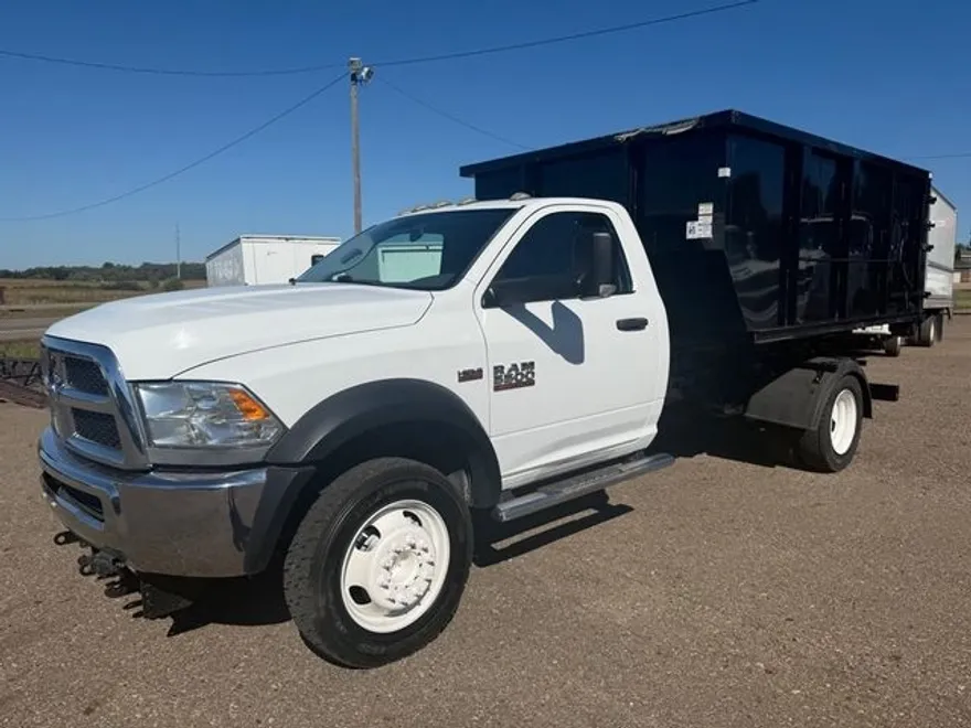 2017 Ram 5500 photo 1