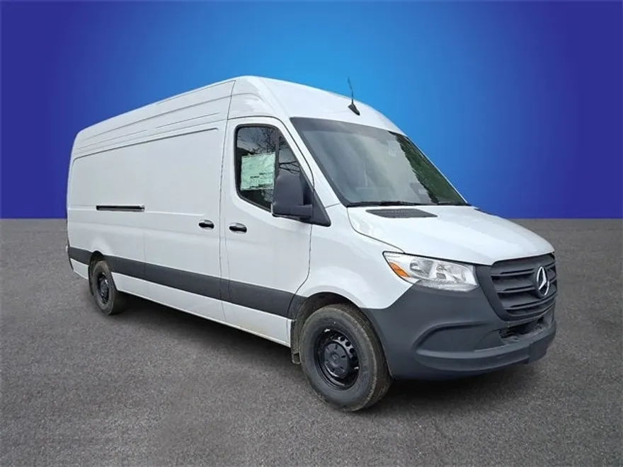 2025 Mercedes Benz Sprinter 2500 High Roof photo 1