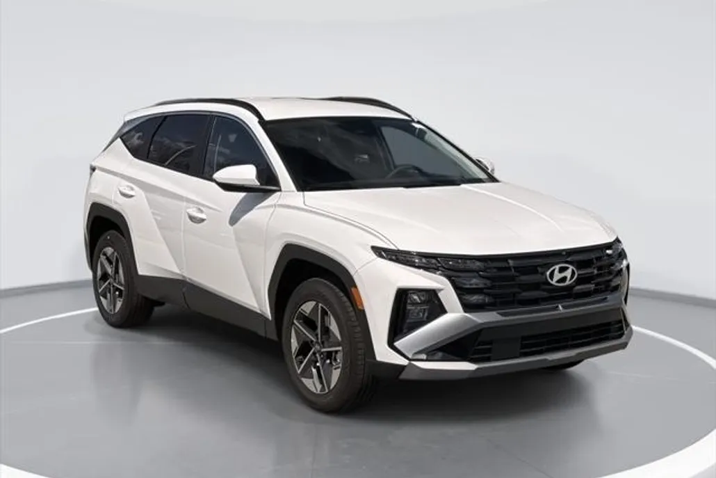 2025 Hyundai Tucson SEL photo 1