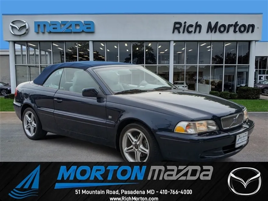 2002 Volvo C70 HT photo 1