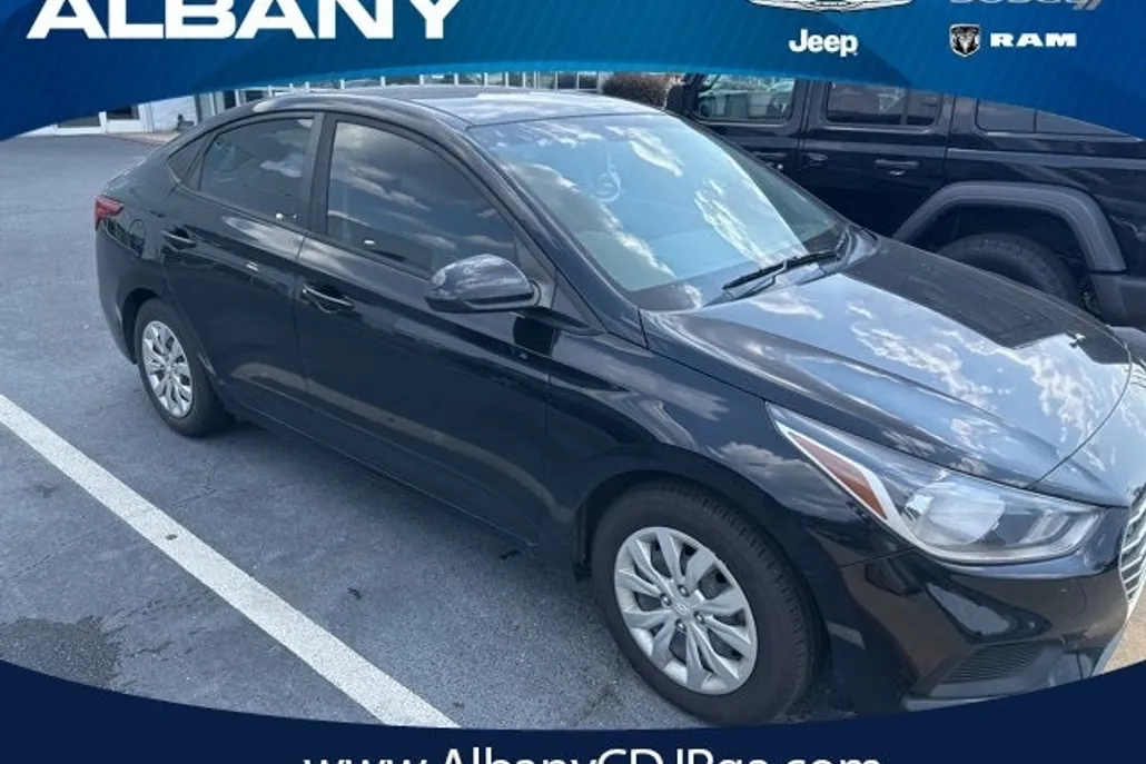 2018 Hyundai Accent SE photo 1