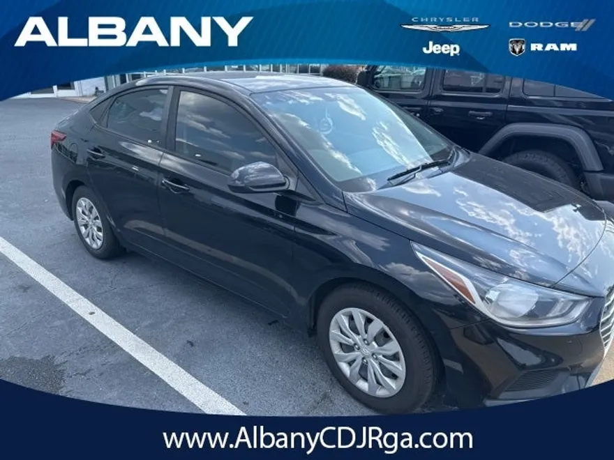2018 Hyundai Accent SE photo 1