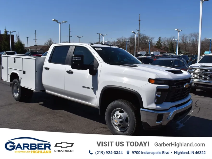 2025 Chevrolet Silverado 3500HD Work Truck photo 1