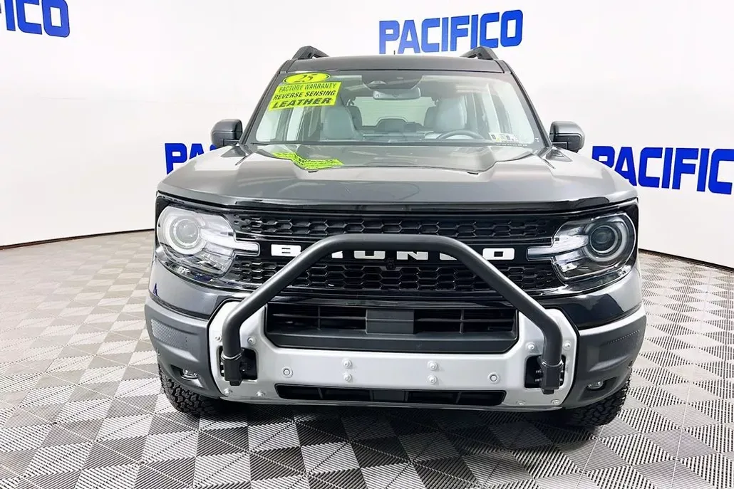 2025 Ford Bronco Sport Badlands photo 1