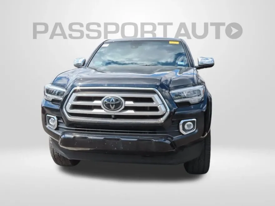 2022 Toyota Tacoma Limited V6 photo 1