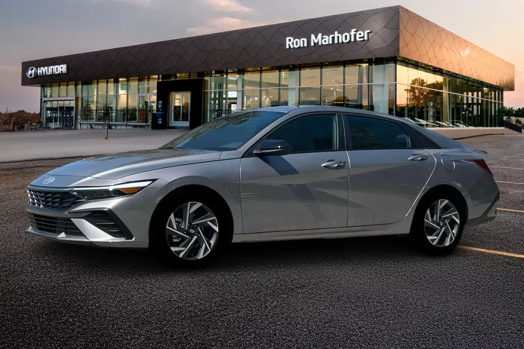 2025 Hyundai Elantra SEL Sport photo 1