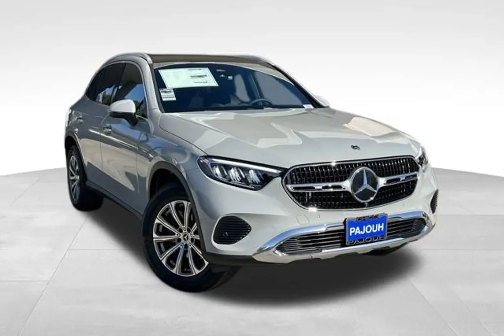 2026 Mercedes Benz GLC 300 4MATIC photo 1