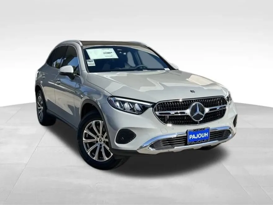 2026 Mercedes Benz GLC 300 4MATIC photo 1