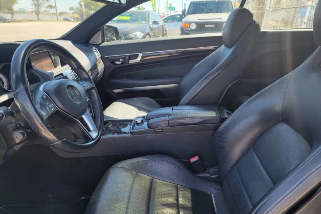 2015 Mercedes Benz E 400 Coupe photo 1