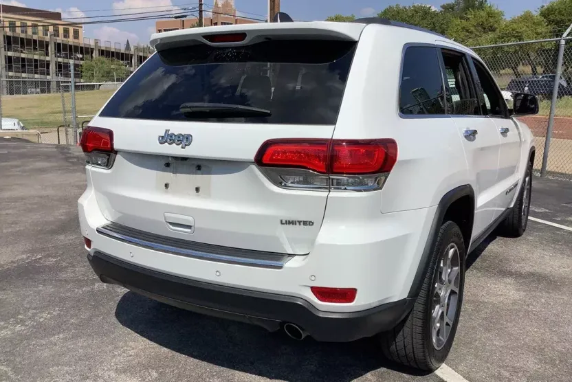 2022 Jeep Cherokee Limited photo 1