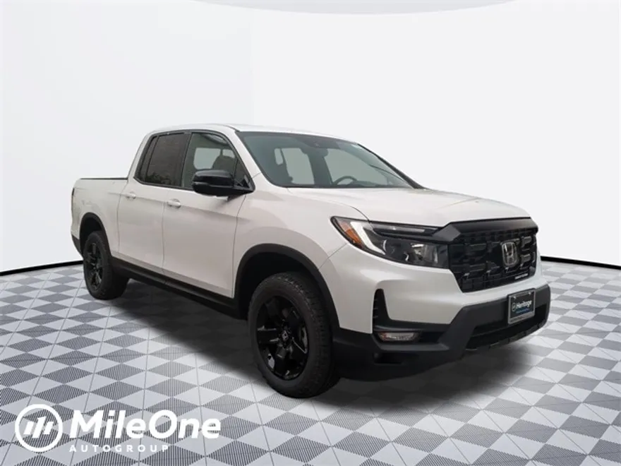 2025 Honda Ridgeline Black Edition photo 1