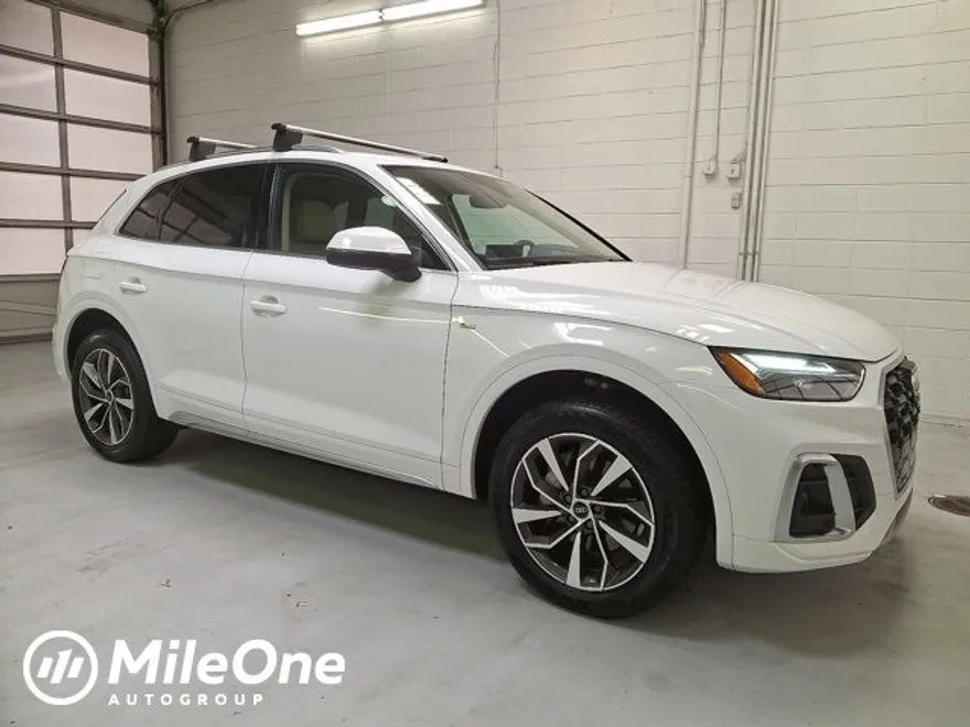 2024 Audi Q5 45 S line Premium photo 1