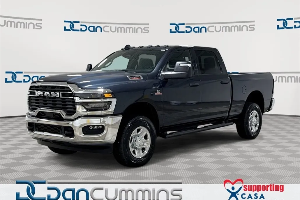 2025 Ram 2500 Tradesman photo 1