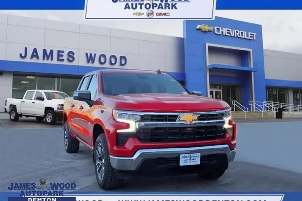 2025 Chevrolet Silverado 1500 LT photo 1